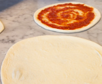Pizza-Planet È Un’associazione No-Profit, Nata A La Spezia Nel 2001 Dall’iniziativa Di Un Gruppo Di Professionisti, Con Lo Scopo Di Valorizzare, Conservare E Migliorare Il Prodotto Più Tipico Del Made In Italy: “La Pizza”.