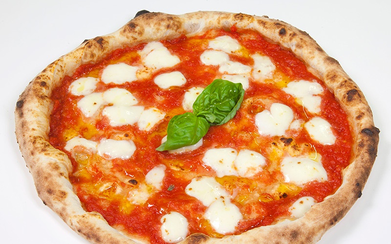 Pizza-Planet è un’associazione no-profit, nata a La Spezia nel 2001 dall’iniziativa di un gruppo di professionisti, con lo scopo di valorizzare, conservare e migliorare il prodotto più tipico del made in Italy: “la pizza”.